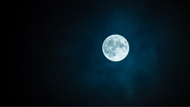 Une super lune pour marquer l’arrivée du printemps 
