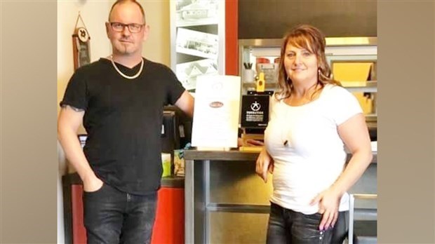 Les deux propriétaires du Bec Fin expliquent leur décision