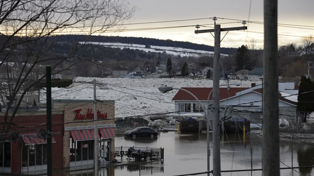 Inondation à Beauceville : images des rues à 19 h