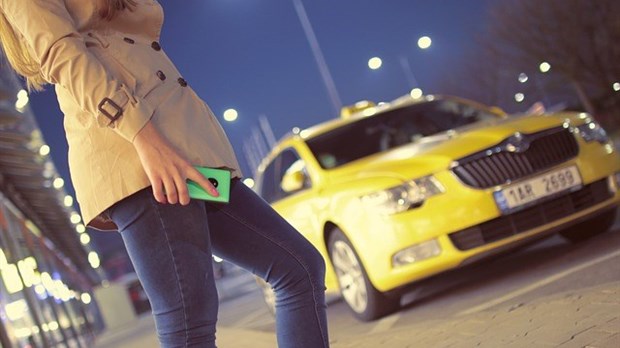 Taxi à Lévis, la révolution technologique des taxis suite à l’arrivée des applications mobiles