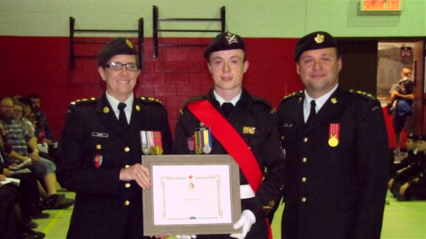 103e revue annuelle du Corps de Cadets 619