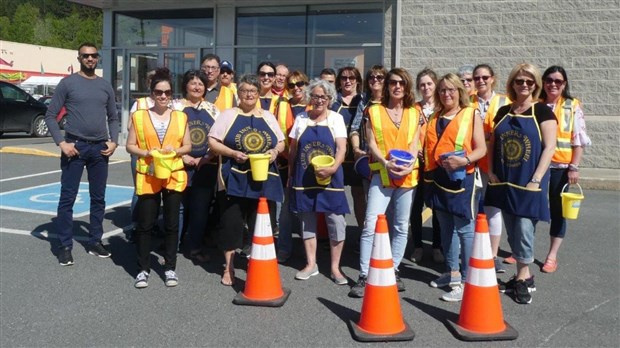 Le Club Inner Wheel de Saint-Georges amasse une somme de 9000 $ lors de sa collecte de rue