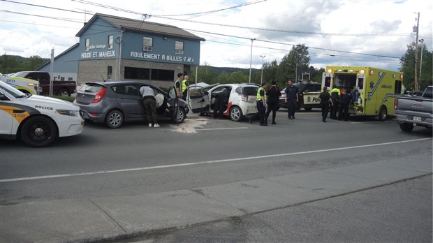 Un accident cause un ralentissement de la circulation sur le boulevard Lacroix