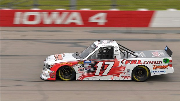 Une 9e position pour Raphaël Lessard sur la piste du Iowa Speedway
