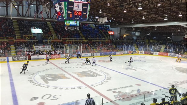 Une nouvelle entente entre la Ville de Saint-Georges et le club de hockey Cool FM 