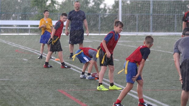 Les TIGRES bleu champions de la première édition de la LFFL