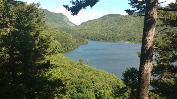 DOSSIER PLEIN AIR | Quelques suggestions de randonnées dans la région 