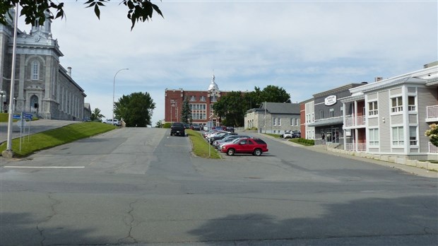 Début des travaux de réaménagement à place de l'Église