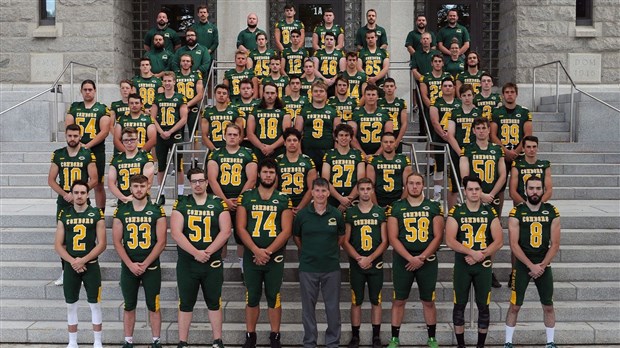 Botté d’envoi de la saison 2019 des Condors football 