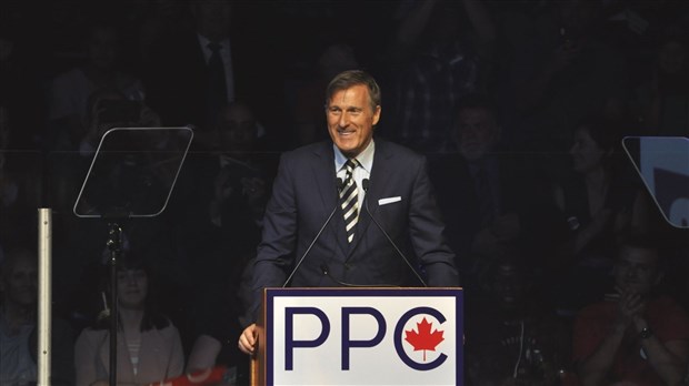 Lancement du Parti populaire du Canada : Maxime Bernier acclamé par ses partisans