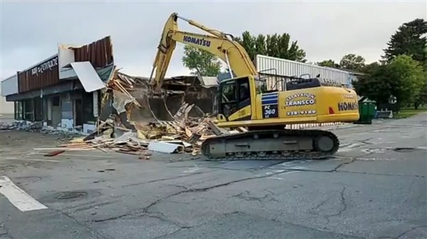 Resto Normandie- Bar l'Entracte : démolir pour mieux reconstruire