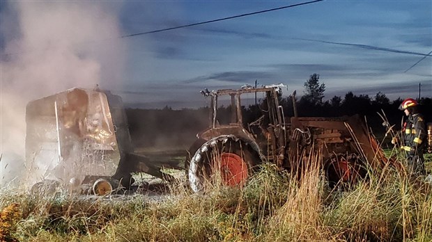 Un tracteur a été la proie d'un incendie à Saint-Georges