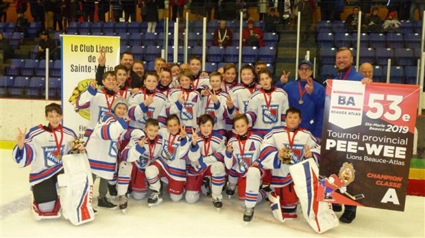 Coup d'envoi du 54e Tournoi provincial pee-wee Lions Beauce-Atlas