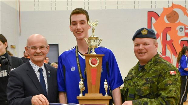 L'escadron 890 Saint-Georges est champion des 43e Jeux des cadets