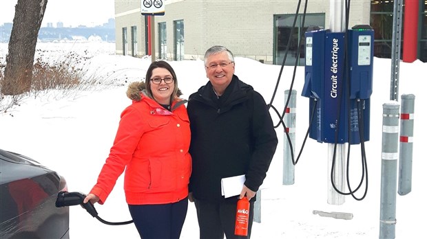 Ajout de 51 bornes de recharge pour véhicules électriques