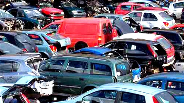 Tenue de registre: 140 infractions pour six « cours à scrap »