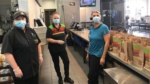 Burger King fait un don de mille repas à la clientèle de l’organisme Au Bercail
