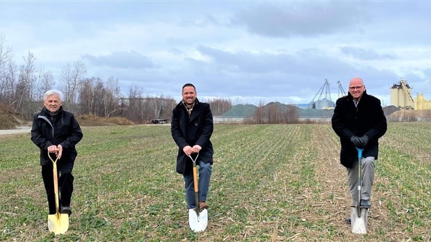 Le projet d'agrandissement du parc industriel ira de l'avant