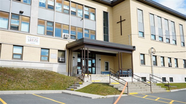 COVID-19 : 14 nouveaux cas et 151 élèves en isolement dans des écoles de la Beauce