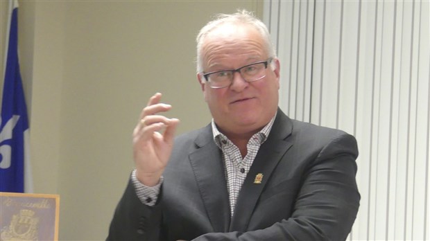 Hausse du salaire du maire de Beauceville: une mesure temporaire pour l'année 2020