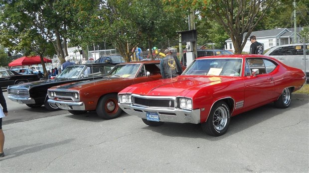 L'Expo d'auto V8 antique de Sainte-Marie déménage