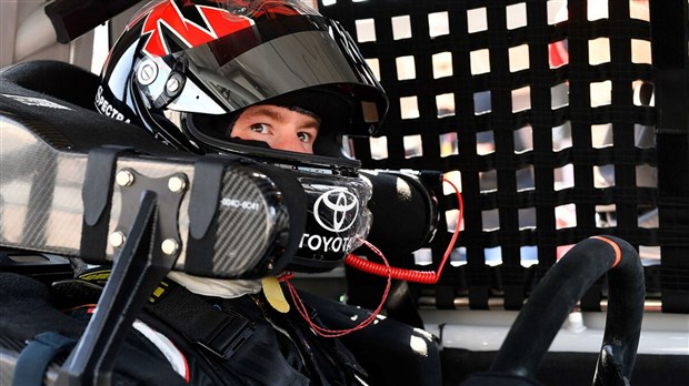 Raphaël Lessard en piste ce vendredi sur le Circuit de Daytona