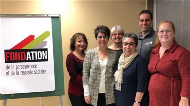 Soutenir la cause de la réussite scolaire en dansant le rock