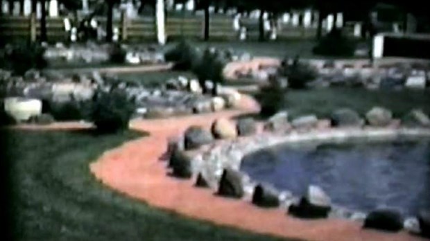 Normand De Lessard présente des souvenirs du Parc Bélair de Saint-Georges