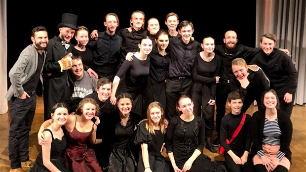 Une troupe de théâtre Russe visitera l'École Jésus-Marie de Beauceville