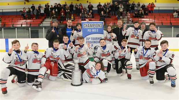 Le Garaga Pee-wee C gagne le tournoi de Saint-Isidore