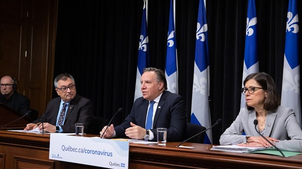 « En avril, on ne lâche pas d'un fil » — François Legault