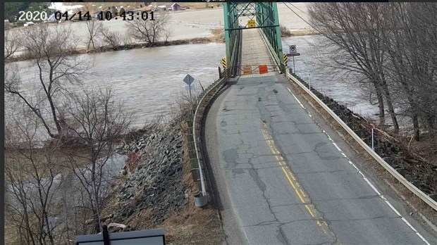 Fermeture du pont et de la Route 276 à Saint-Joseph