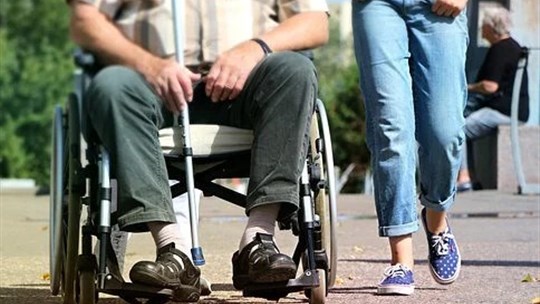 Le fédéral octroie une aide individuelle de 600$ aux personnes handicapées
