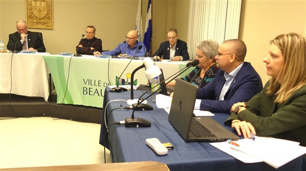 Les séances de conseil redeviennent accessibles au public