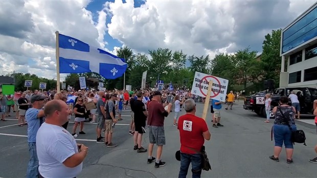 Voyez des images exclusives de la manifestation de samedi