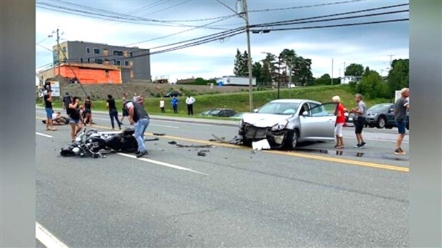 Collisions routières: la SQ lance un appel à la prudence