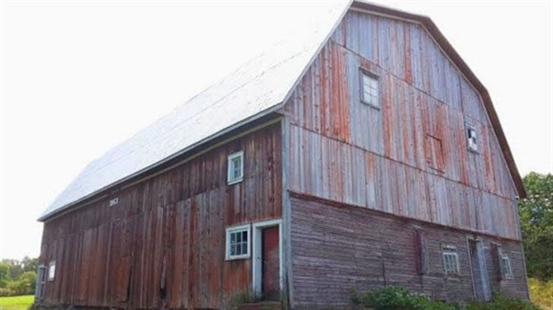 As-tu vu la belle grange? Envoie-nous la photo!