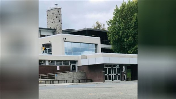 Cas confirmé de COVID-19 à l’école des Deux-Rives