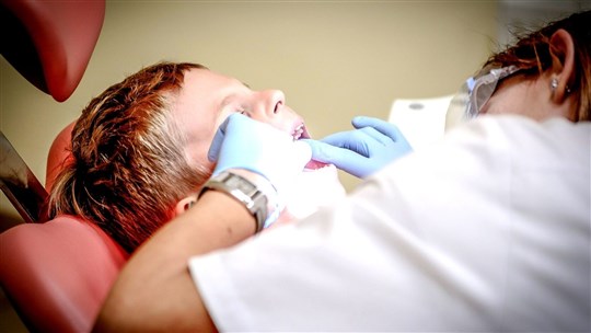 Projet de loi 29 adopté : « Enfin, l’autonomie des hygiénistes dentaires reconnue »
