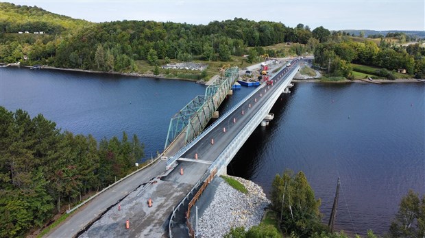 Prolongement de la circulation en alternance sur le nouveau pont du Grand lac Saint-François