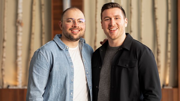 La famille est dans le pré: Alex et David de retour à l'écran ce soir