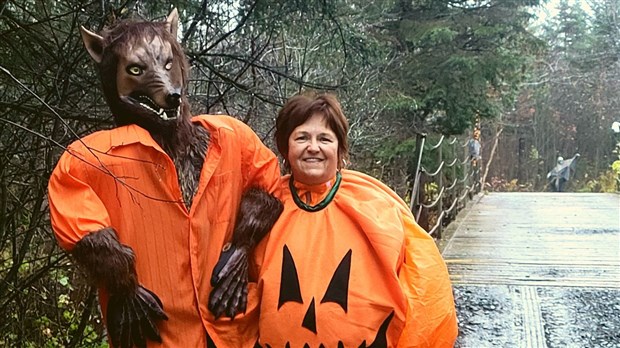 Saint-Gédéon: un sentier d'Halloween chez Brigitte Lachance