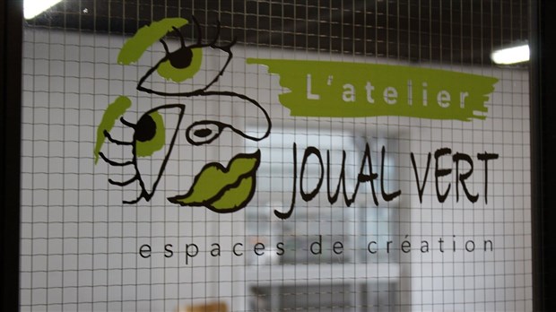 Atelier Joual Vert invite les gens à venir créer des bornes elfiques