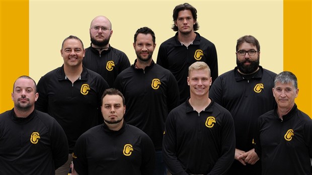 Football: les Condors mènent l’équipe d’étoiles de la division 3 du RSEQ