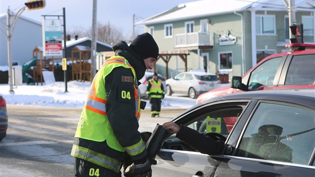 La guignolée des pompiers d'East Broughton récolte près de 6 100 $