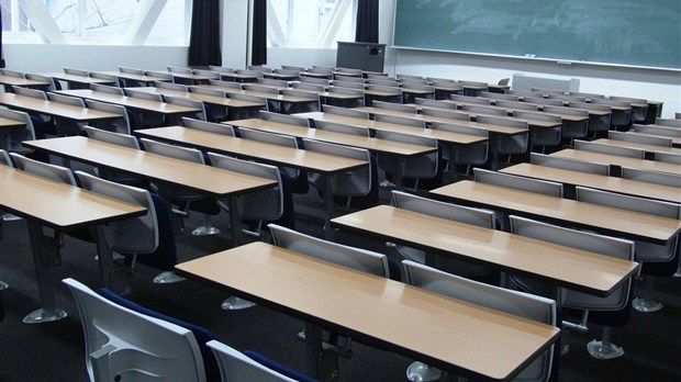 Suspension des cours du soir au CSSBE