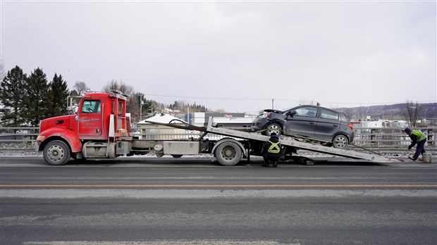 Collision entre deux véhicules sur le Boulevard Lacroix