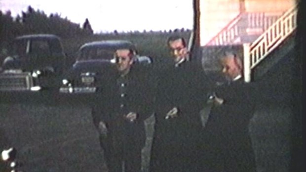 Normand DeLessard présente la construction de l'église de Saint-Robert-Bellarmin
