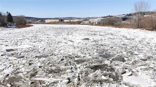 Les glaces se libèrent à Saint-Georges