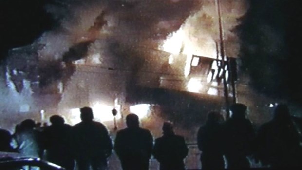 Normand DeLessard présente l'incendie de l'Hôtel du Boulevard de Saint-Georges 